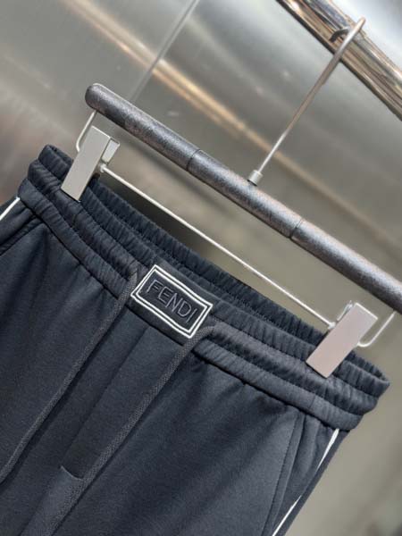 2025年10月26日入荷秋冬新作Fendiズボン高級品/MP工場