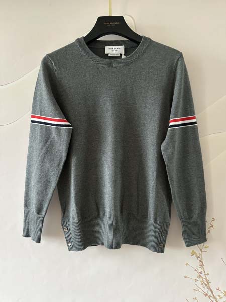 2025年10月27日秋冬新作THOM BROWNE  ニット/セーター高品質超厳選★入手困難/LDF工場