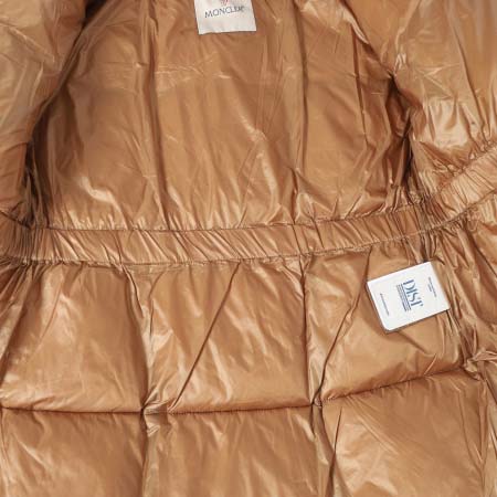 2025年10月30日秋冬新作Moncler女性ダウンジャケット高品質人気商品/LDF工場