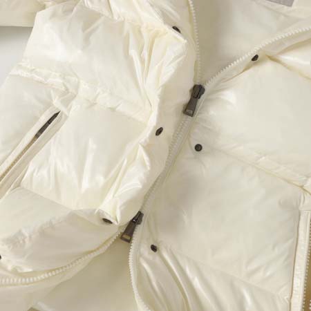 2025年10月30日秋冬新作Moncler 女性ダウンジャケット高品質人気商品/LDF工場