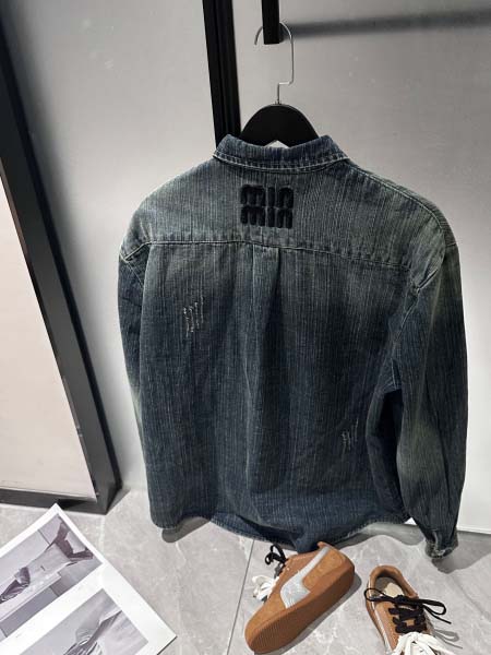 2025年10月1日入荷秋冬新作 miumiuファッション/...