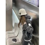 2025年10月1日入荷秋冬新作CANADA GOOSEファッション/誕生日プレゼント/贈り物 can工場