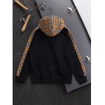 2025年10月9日秋冬入荷新作BURBERRYパーカー高品質安い人気商品/HL工場