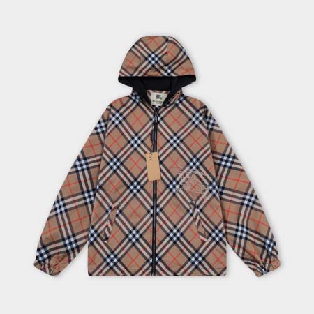 2025年10月10日秋冬入荷新作BURBERRYスウェット...