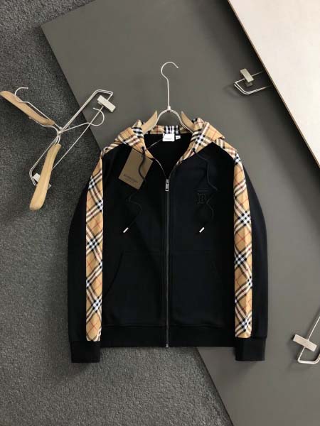 2025年10月10日秋冬入荷新作BURBERRYジャケット...