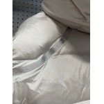 2025年10月11日秋冬入荷新作Monclerダウンジャケット高品質安い人気商品/HL工場