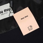 2025年10月12日秋冬入荷新作Miu Miuジャケット高品質 人気商品/HL工場