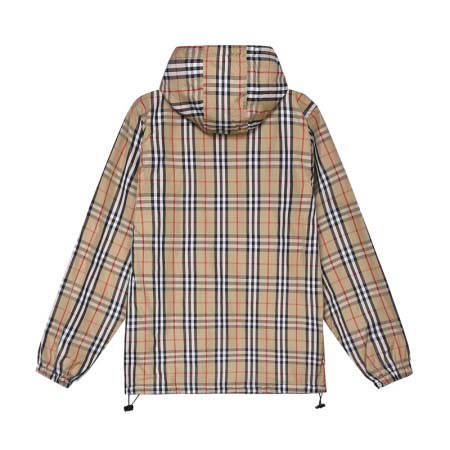 2025年10月12日秋冬入荷新作Burberryジャケット...