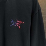 2025年10月12日秋冬入荷新作ARCTERYX長袖T シャツ高品質 人気商品/HL工場