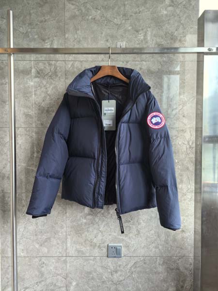 2025年10月12日秋冬入荷新作CANADA GOOSEダ...