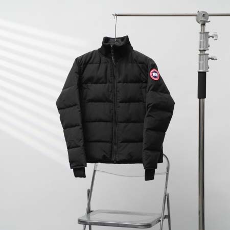 2025年10月12日秋冬入荷新作CANADA GOOSEダ...