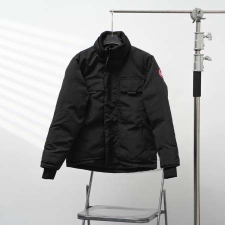 2025年10月12日秋冬入荷新作CANADA GOOSEダ...