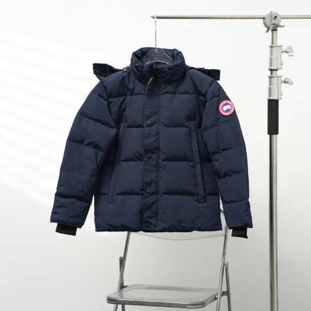 2025年10月12日秋冬入荷新作CANADA GOOSEダ...