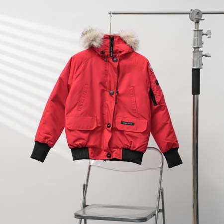 2025年10月12日秋冬入荷新作CANADA GOOSEダ...