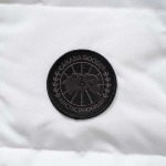2025年10月12日秋冬入荷新作CANADA GOOSEダウンベスト高品質 人気商品/HL工場