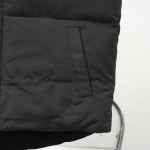 2025年10月12日秋冬入荷新作CANADA GOOSEダウンベスト高品質 人気商品/HL工場