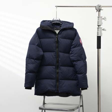 2025年10月12日秋冬入荷新作CANADA GOOSEダ...