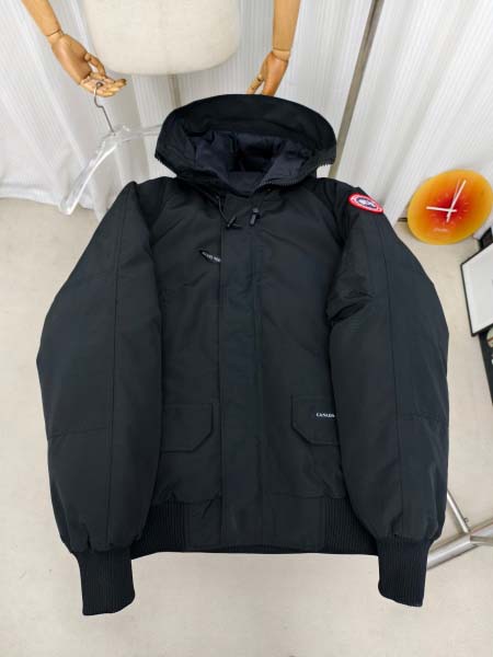 2025年10月12日秋冬入荷新作Canada gooseダ...