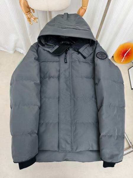 2025年10月12日秋冬入荷新作Canada gooseダ...