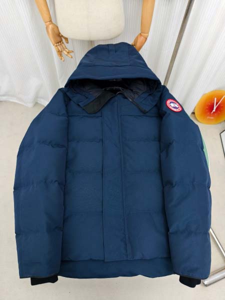 2025年10月12日秋冬入荷新作Canada gooseダ...