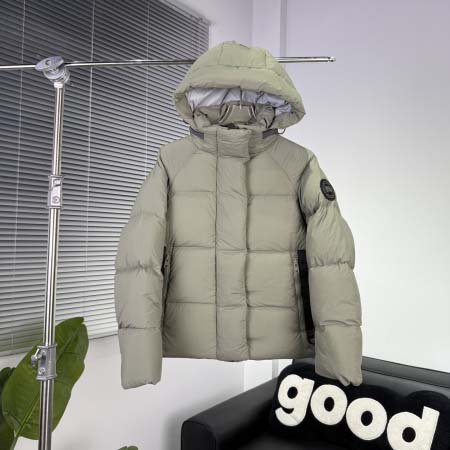 2025年10月12日秋冬入荷新作Canada Gooseダ...