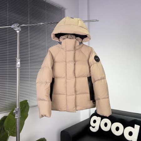 2025年10月12日秋冬入荷新作Canada gooseダ...