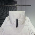 2025年10月12日秋冬入荷新作Canada gooseダウンジャケット高品質 人気商品/HL工場