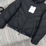 2025年10月13日入荷秋冬新作Monclerダウンジャケットファッション/誕生日プレゼント/贈り物 can工場