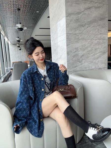 2025年10月13日入荷秋冬新作Louis Vuitton...