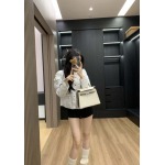 2025年10月14日入荷秋冬新作Pradaジャケットファッション/誕生日プレゼント/贈り物 can工場