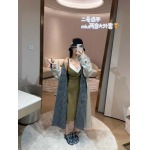 2025年10月14日入荷秋冬新作MIUMIU ロングコート ファッション/誕生日プレゼント/贈り物 can工場