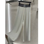 2025年10月14日入荷秋冬新作Fendiファッション/誕生日プレゼント/贈り物 can工場