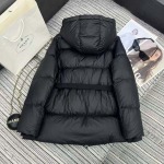 2025年10月14日入荷秋冬新作Prada 綿服ファッション/誕生日プレゼント/贈り物 can工場