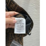 2025年10月14日入荷秋冬新作Fendiファッション/誕生日プレゼント/贈り物 can工場