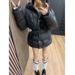 2025年10月14日入荷秋冬新作Prada羽毛の綿服ファッション/誕生日プレゼント/贈り物 can工場