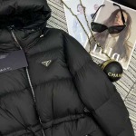 2025年10月14日入荷秋冬新作Pradaダウンジャケットファッション/誕生日プレゼント/贈り物 can工場