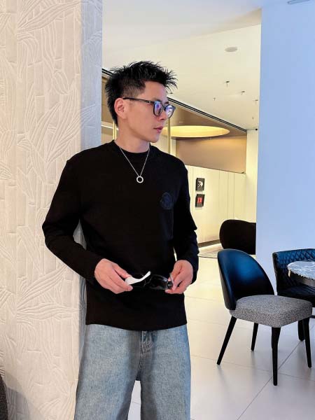 2025年10月14日入荷新作MONCLER長袖Tシャツ 高...