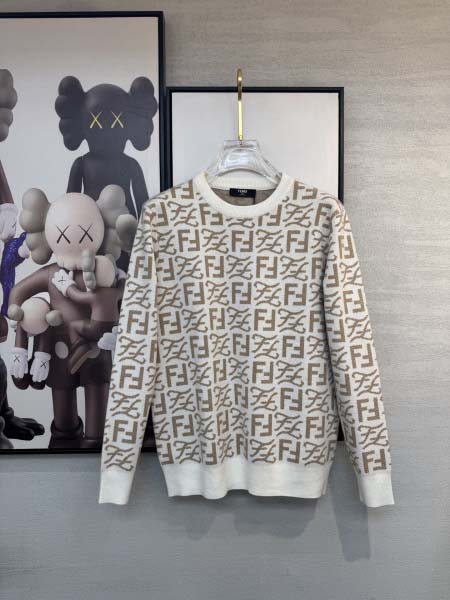 2025年10月15日入荷新作Fendiウール混紡 ニット/...