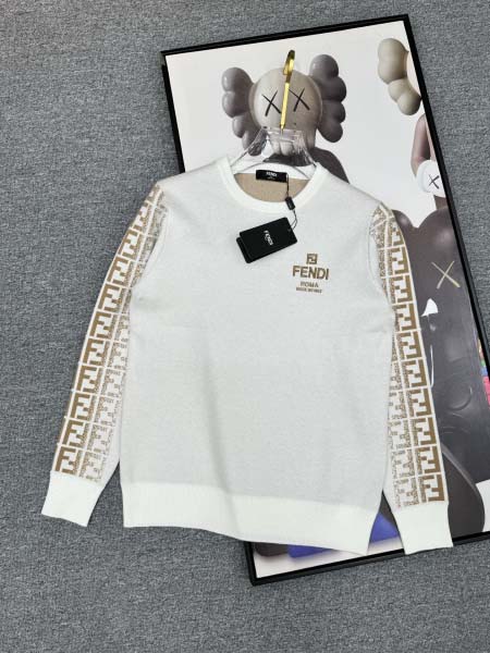 2025年10月15日入荷新作Fendiウール混紡 ニット/...