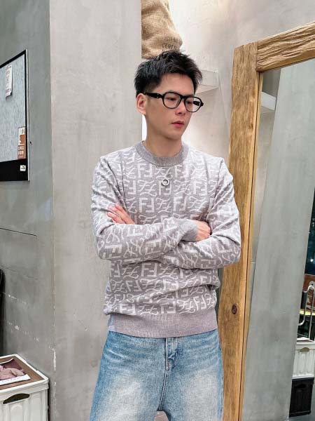 2025年10月15日入荷新作Fendiウール混紡 ニット/...