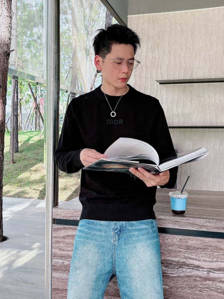 2025年10月15日入荷新作Diorウール混紡 ニット/セ...