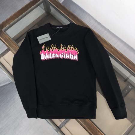 2025年10月20日秋冬入荷新作BALENCIAGAスウェ...