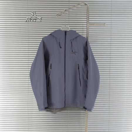 2025年10月20日秋冬入荷新作ARCTERYX ジャケッ...