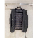 2025年10月21日入荷新作Pradaダウンジャケット 秋冬高品質超厳選★入手困難/LD工場