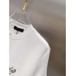 2025年10月21日入荷新作Louis Vuitton半袖Tシャツ 秋冬高品質超厳選★入手困難/LD工場