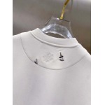 2025年10月21日入荷新作Louis Vuitton半袖Tシャツ 秋冬高品質超厳選★入手困難/LD工場