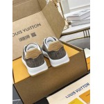 2025年10月22日入荷新作Louis Vuitton女性用35-42靴人気商品★/誕生日プレゼント/高品質/SL工場