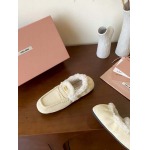 2025年10月22日入荷新作Miumiu女性用35-42靴人気商品★/誕生日プレゼント/高品質/SL工場