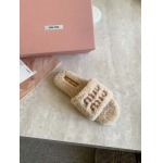 2025年10月22日入荷新作Miumiu女性用35-41靴人気商品★/誕生日プレゼント/高品質/SL工場