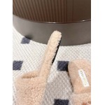 2025年10月22日入荷新作miumiu女性用35-41靴人気商品★/誕生日プレゼント/高品質/SL工場